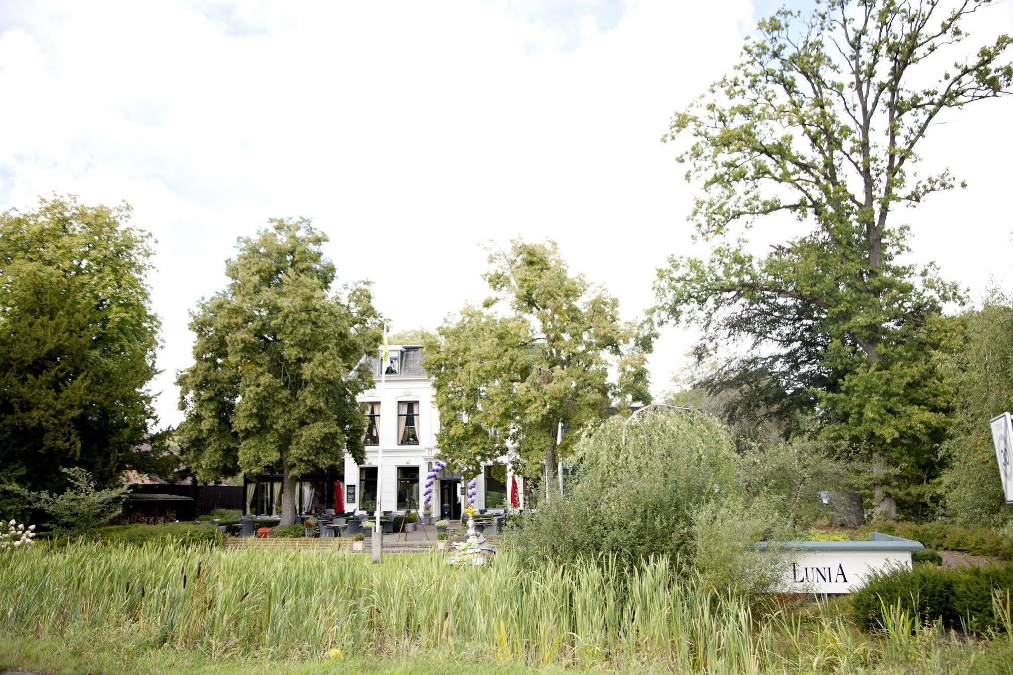 Hotel Restaurant Lunia Oldeberkoop Eksteriør billede